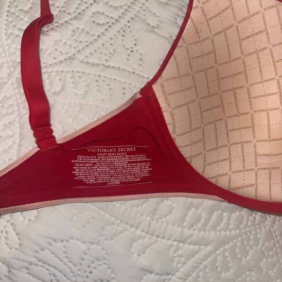 Victoria secret bra 34 DDD - Picture 3 of 7